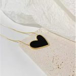 Midnight Amour Pendant Necklace - Image 3