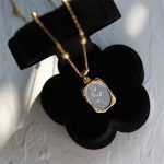 Vintage Rose Gaze Necklace - Image 5