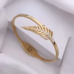 Leaf Bliss Elegance Bracelet - Image 4