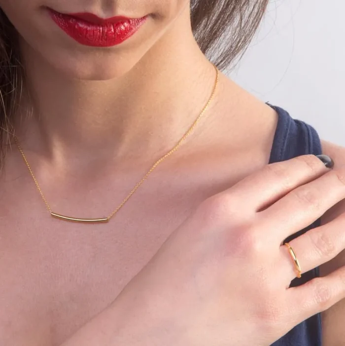 imgi_1_Floating-gold-bar-necklace-3