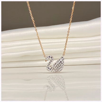 Swan Sparkle Elegance Necklace