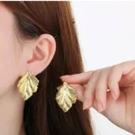 Leaflight Breeze Earrings - Image 3