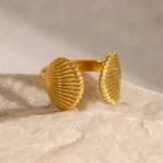 Oceana Shell Adjustable Finger ring