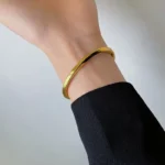 Auric Curve Band Bracelet - Image 8