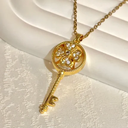 FleurKey Grace necklace