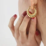 Swirl Wave Earrings - Image 3