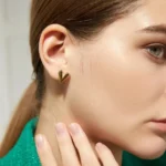 Velora Heart Studs Earrings - Image 5