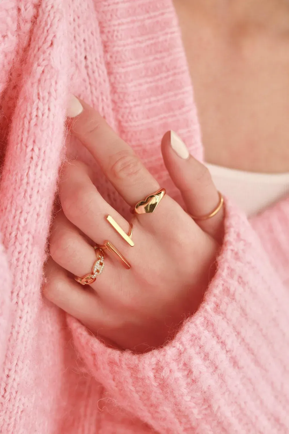 Twin Balance Bar Finger Ring - Image 3