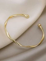 Minimal Helix Cuff - Image 4