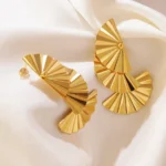 Triple Pleat Totem Earring