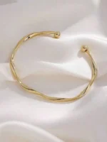 Minimal Helix Cuff - Image 3