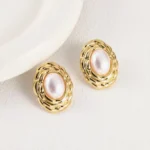 Vintage Wreath Pearl Stud Earrings