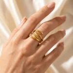 Sleek Spiral Wrap Open Ring - Image 3