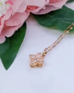 Blossom Quartz Clover Pendant Necklace - Image 5