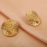Hammered Love Disc Earrings - Image 5