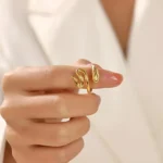 Gleaming Wrap Snake Ring - Image 4